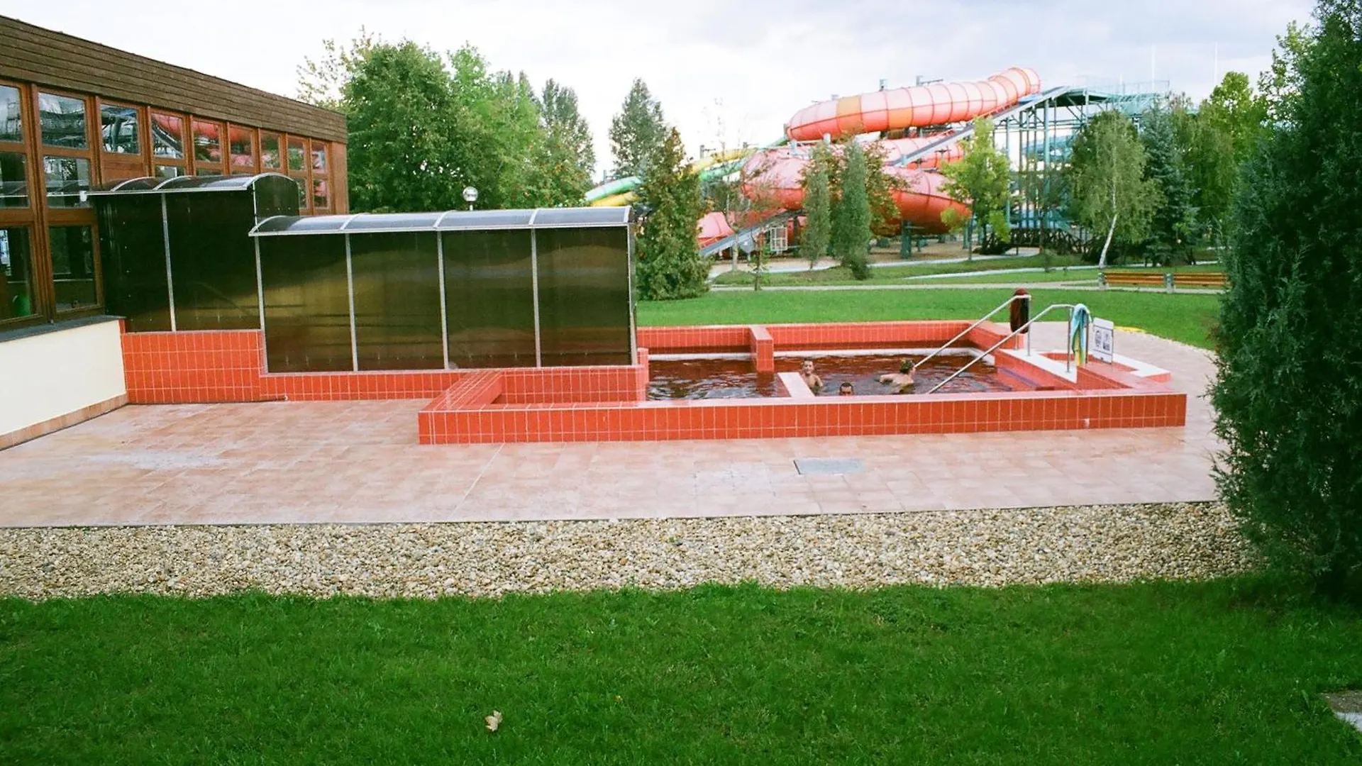 Hungarospa Thermal Camping Mobilhaz Hajdúszoboszló Apartment